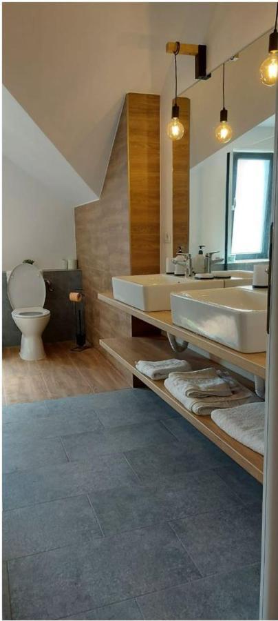 Eco Familia Hotel Pojoga Eksteriør billede