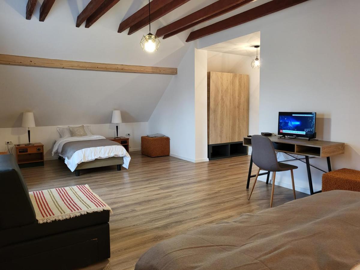 Eco Familia Hotel Pojoga Eksteriør billede
